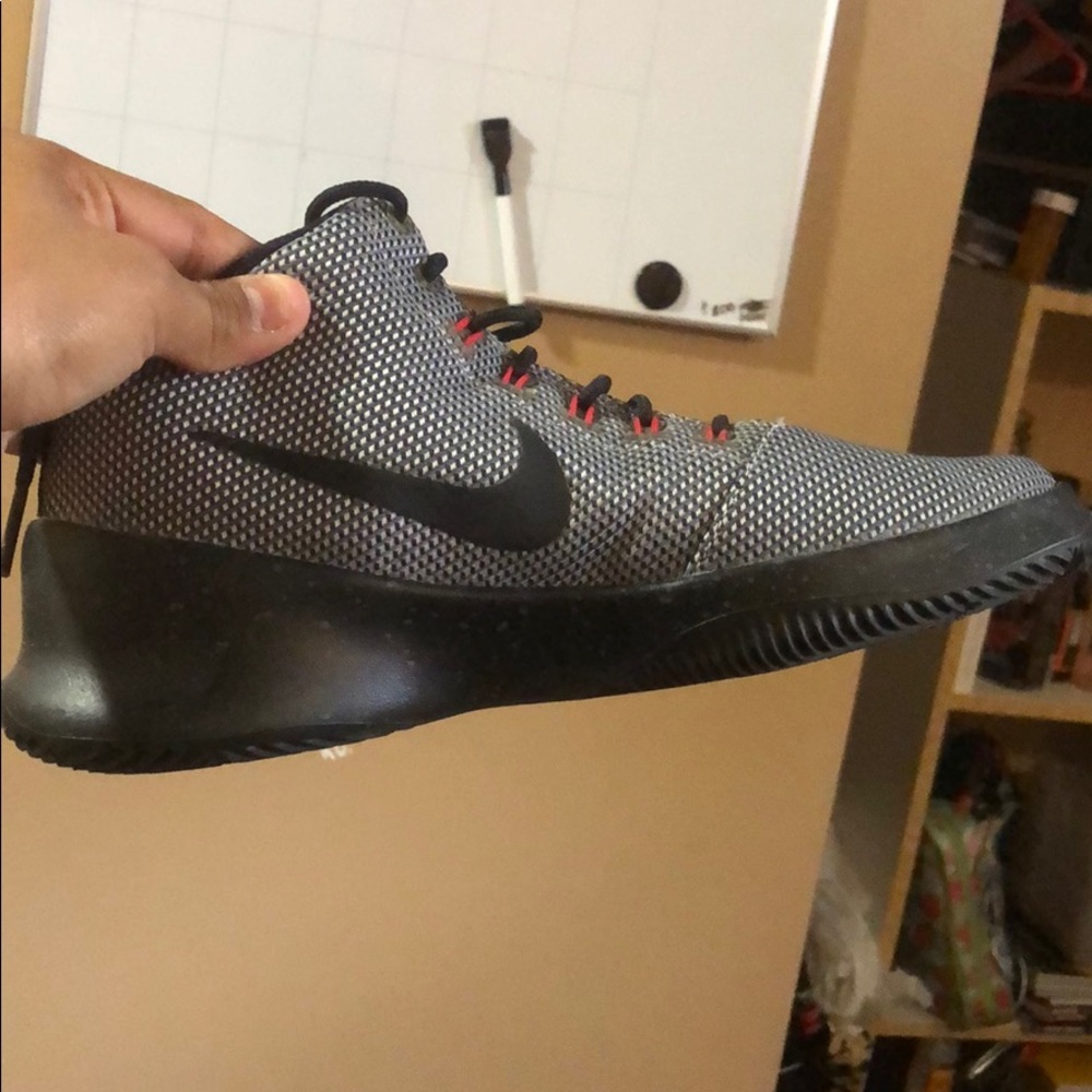 Nike gym shoes